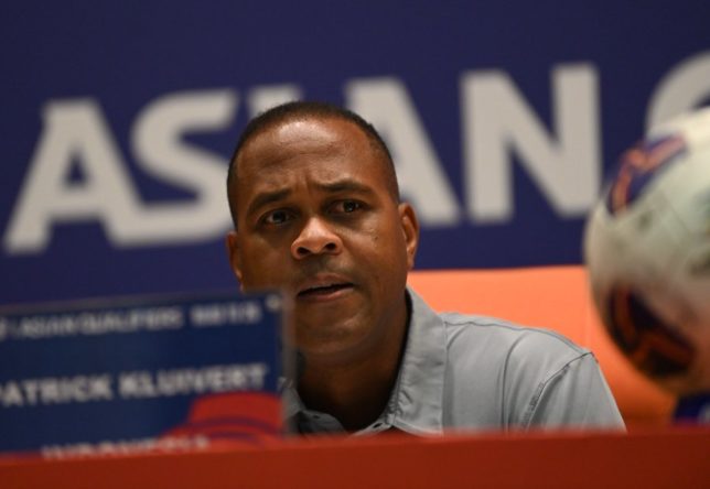 اللعب-لهولندا-أم-إسبانيا؟-نجل-كلويفرت-ولاعب-برشلونة-يحسم-الأمر-–-الدوري-الاسباني-–-عالم-الرياضة