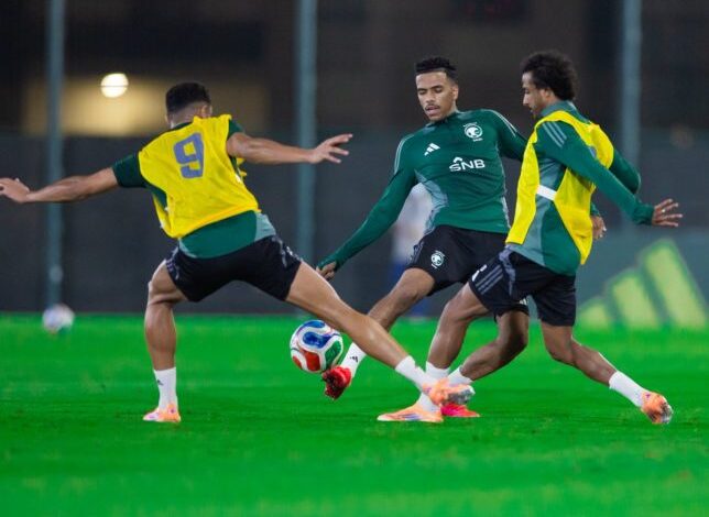 تشكيلة-المنتخب-السعودي-المتوقعة-في-مواجهة-الجزائر-اليوم-–-الدوري-السعودي-–-عالم-الرياضة