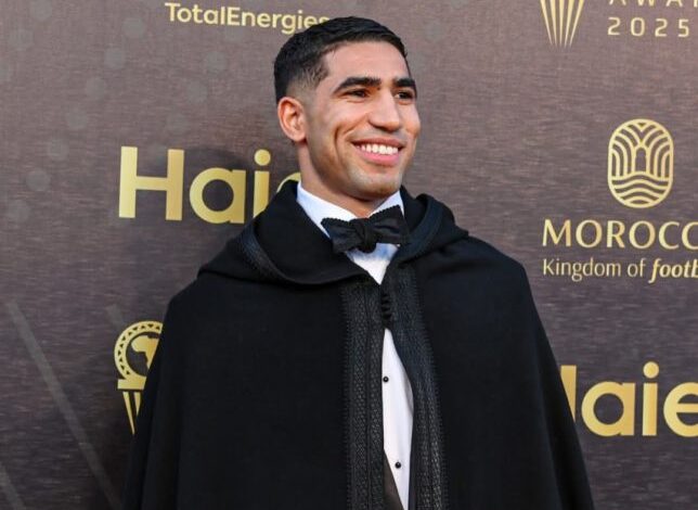 حكيمي-يعانق-لقب-أفضل-لاعب-في-افريقيا-لعام-2025-–-الدوري-المصري-–-عالم-الرياضة