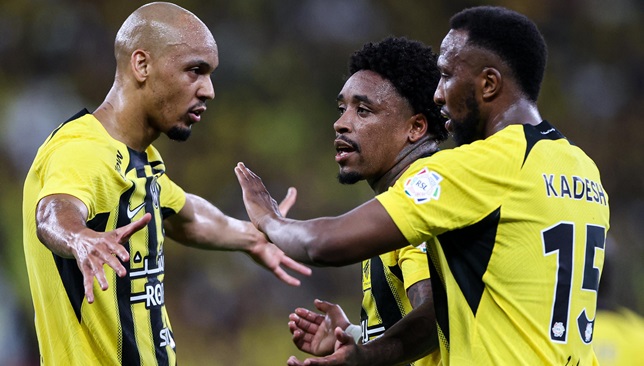 موقف-ثلاثي-الاتحاد-الأجنبي-من-مباراة-الرياض-–-الدوري-السعودي-–-عالم-الرياضة