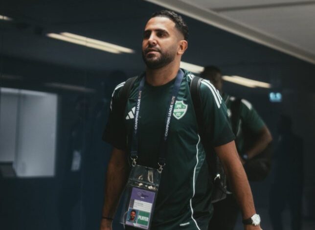 محرز-والبريكان-يقودان-تشكيلة-الأهلي-ضد-الشارقة-–-الدوري-السعودي-–-عالم-الرياضة