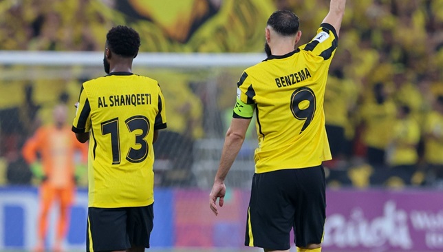 بنزيما-ورباعي-الهلال-ضمن-تشكيلة-الجولة-الخامسة-من-نخبة-آسيا-–-الدوري-السعودي-–-عالم-الرياضة