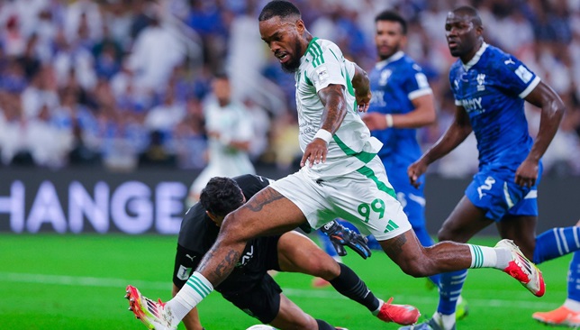 الهلال-ضد-الأهلي.-من-يسيطر-على-سجل-المواجهات-في-كأس-الملك؟-–-الدوري-السعودي-–-عالم-الرياضة