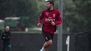 ثيو-هيرنانديز-يفصح-عن-كواليس-خروجه-من-ميلان-نحو-الهلال-–-الدوري-الايطالي-–-عالم-الرياضة