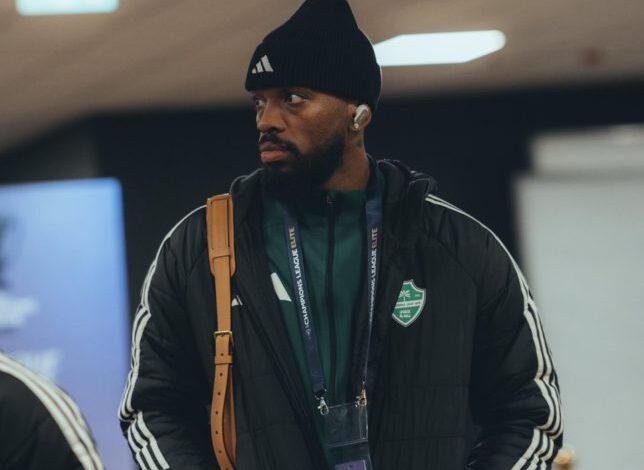 يايسله-يدفع-بالقوة-الضاربة-للأهلي-ضد-الشرطة-–-الدوري-السعودي-–-عالم-الرياضة