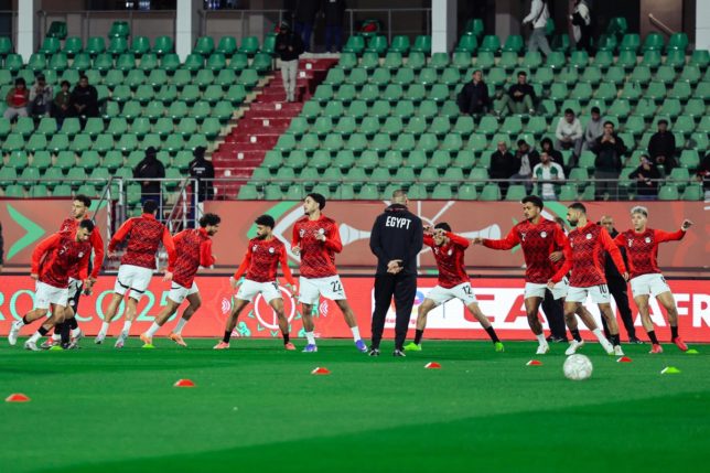 منتخب-مصر-يتأخر-بهدف-أمام-زيمبابوي-في-الشوط-الأول-–-الدوري-المصري-–-عالم-الرياضة