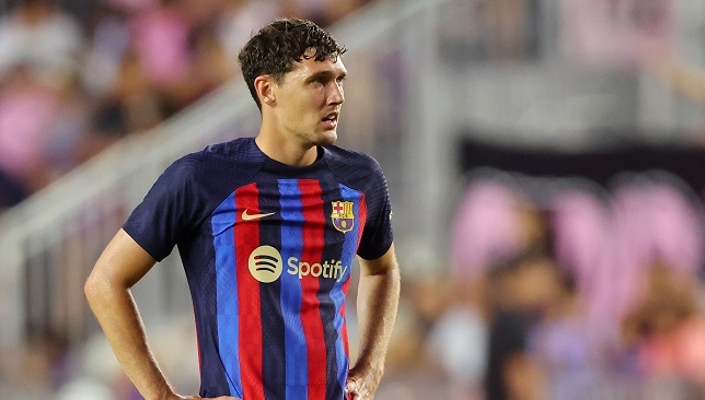 برشلونة-يستعد-لاستغلال-إصابة-كريستنسن-في-الميركاتو-–-الدوري-الاسباني-–-عالم-الرياضة