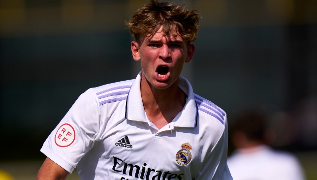 نيكو-باز-يقتحم-القمة-في-الكالتشيو.-و65-مليون-يورو-تشعل-صراع-الكبار-–-الدوري-الاسباني-–-عالم-الرياضة