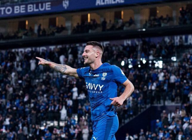 الهلال-يتقدم-على-الحزم-بهدف-سافيتش-في-الشوط-الأول.-فيديو-–-الدوري-السعودي-–-عالم-الرياضة