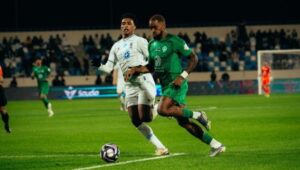 توني-يقود-الأهلي-للفوز-على-الأخدود-في-الدوري.-فيديو-–-الدوري-السعودي-–-عالم-الرياضة