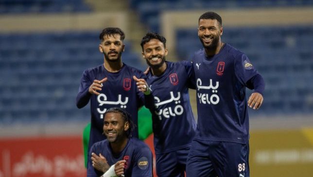 الأهلي-يحصل-على-توقيع-نجم-أبها-ومفاوضات-لضمه-في-الشتوية-–-الدوري-السعودي-–-عالم-الرياضة