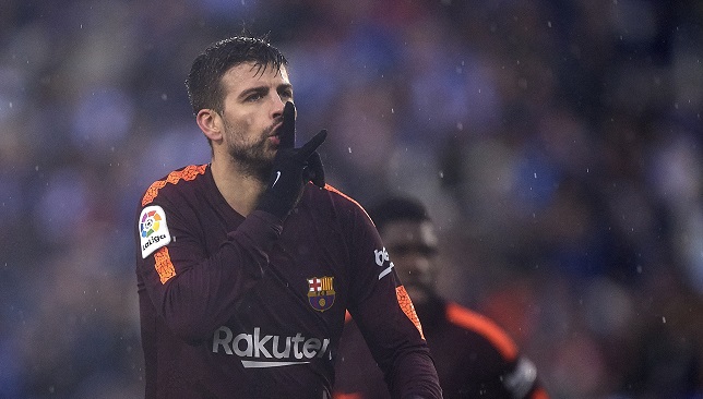 بيكيه-يسخر-من-الظهور-الأول-لـ-أربيلوا-مع-ريال-مدريد-–-الدوري-الاسباني-–-عالم-الرياضة