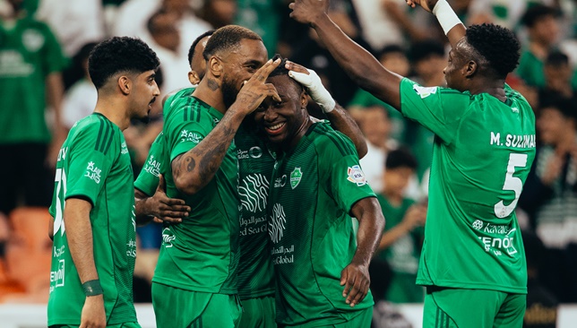 الأهلي-يوافق-على-إعارة-لاعبه-إلى-التعاون-–-الدوري-السعودي-–-عالم-الرياضة