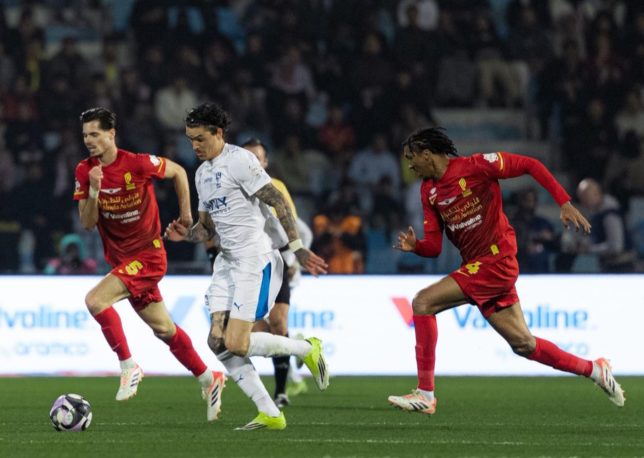 نونيز-يضع-الهلال-أمام-شبح-الاعتزال-بسبب-فنربخشة-–-الدوري-السعودي-–-عالم-الرياضة