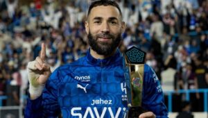 أول-تعليق-من-بنزيما-بعد-ثلاثيته-المذهلة-مع-الهلال-ضد-الأخدود-–-الدوري-السعودي-–-عالم-الرياضة