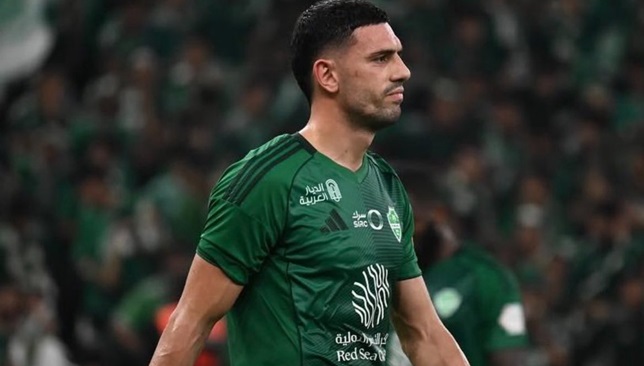 موقف-ديميرال-وهوساوي-من-قمة-الأهلي-والشباب-–-الدوري-السعودي-–-عالم-الرياضة