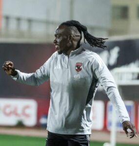 الأهلي-يحمي-كامويش-من-الانتقادات-برسالة-خاصة-–-الدوري-المصري-–-عالم-الرياضة