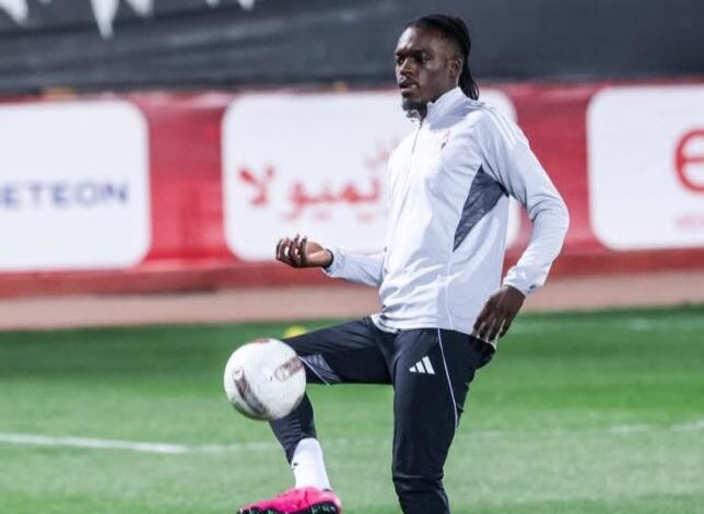 كامويش-يواصل-قيادة-هجوم-الأهلي-أمام-سموحة-–-الدوري-المصري-–-عالم-الرياضة