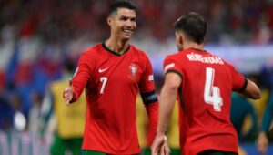 مارتينيز:-رونالدو-هو-اللاعب-الأفضل-في-التاريخ-–-الدوري-الاسباني-–-عالم-الرياضة