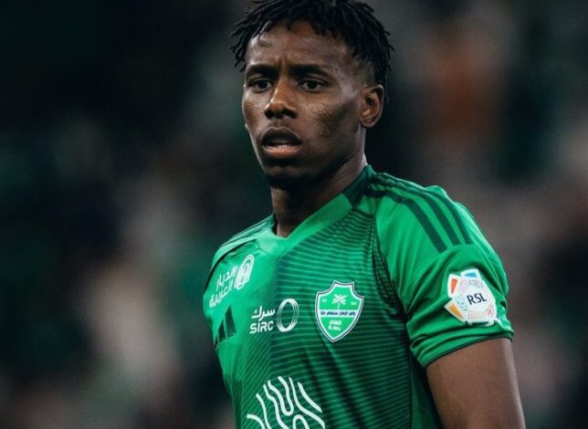 قرار-حاسم-من-الأهلي-السعودي-بشأن-استمرار-زكريا-هوساوي-–-الدوري-السعودي-–-عالم-الرياضة