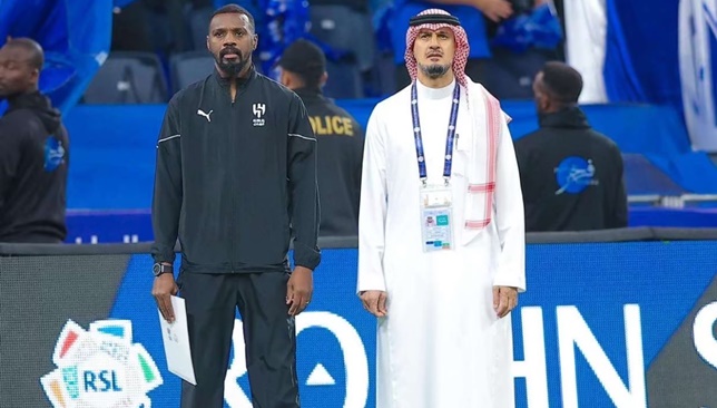 كريري-يرد-بقوة-على-اتهامه-بالتفاوض-مع-ثنائي-الاتحاد-–-الدوري-السعودي-–-عالم-الرياضة
