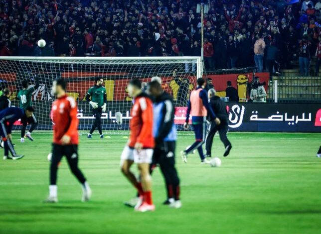 الإصابة-تهاجم-ظهير-الأهلي-أمام-المقاولون-–-الدوري-المصري-–-عالم-الرياضة