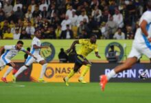 النصر-يهزم-نيوم-في-الوقت-القاتل-ويسترد-صدارة-الدوري.-فيديو-–-الدوري-السعودي-–-عالم-الرياضة