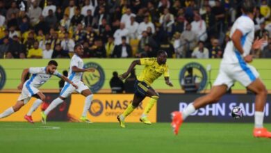 النصر-يهزم-نيوم-في-الوقت-القاتل-ويسترد-صدارة-الدوري.-فيديو-–-الدوري-السعودي-–-عالم-الرياضة