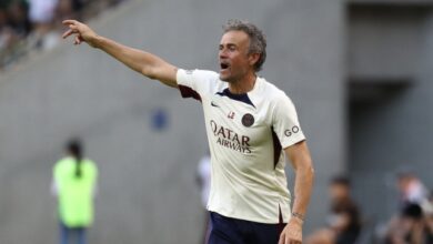 إيفرا-يطالب-مانشستر-يونايتد-بالتعاقد-مع-لويس-إنريكي-–-الدوري-الانجليزي-–-عالم-الرياضة