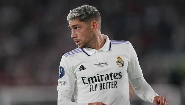 مباشر-ريال-مدريد-ومانشستر-سيتي:-فالفيردي-يقص-الشريط-بهدفين-متتاليين.-فيديو-–-الدوري-الانجليزي-–-عالم-الرياضة