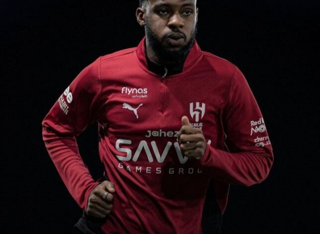 رينارد-يستبعد-تمبكتي-من-معسكر-المنتخب-السعودي-–-الدوري-السعودي-–-عالم-الرياضة