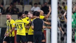 تفاصيل-إصابة-مهاجم-الاتحاد-في-مباراة-الحزم-–-الدوري-السعودي-–-عالم-الرياضة