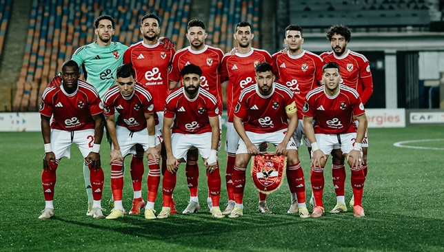 طبيب-الأهلي-يعلن-جاهزية-ثلاثي-الفريق-لمباراة-سيراميكا-كليوباترا-–-الدوري-المصري-–-عالم-الرياضة