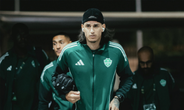 الأهلي-يطمئن-على-سلامة-إيبانيز-قبل-موقعة-الفيحاء-–-الدوري-السعودي-–-عالم-الرياضة